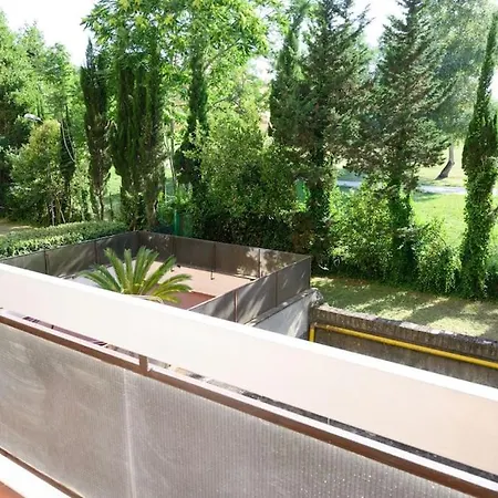 Laura Sweet Con Piscina Apartment *