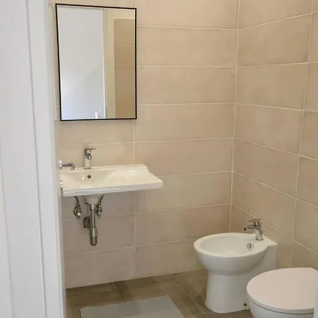 Laura Sweet Con Piscina Apartment